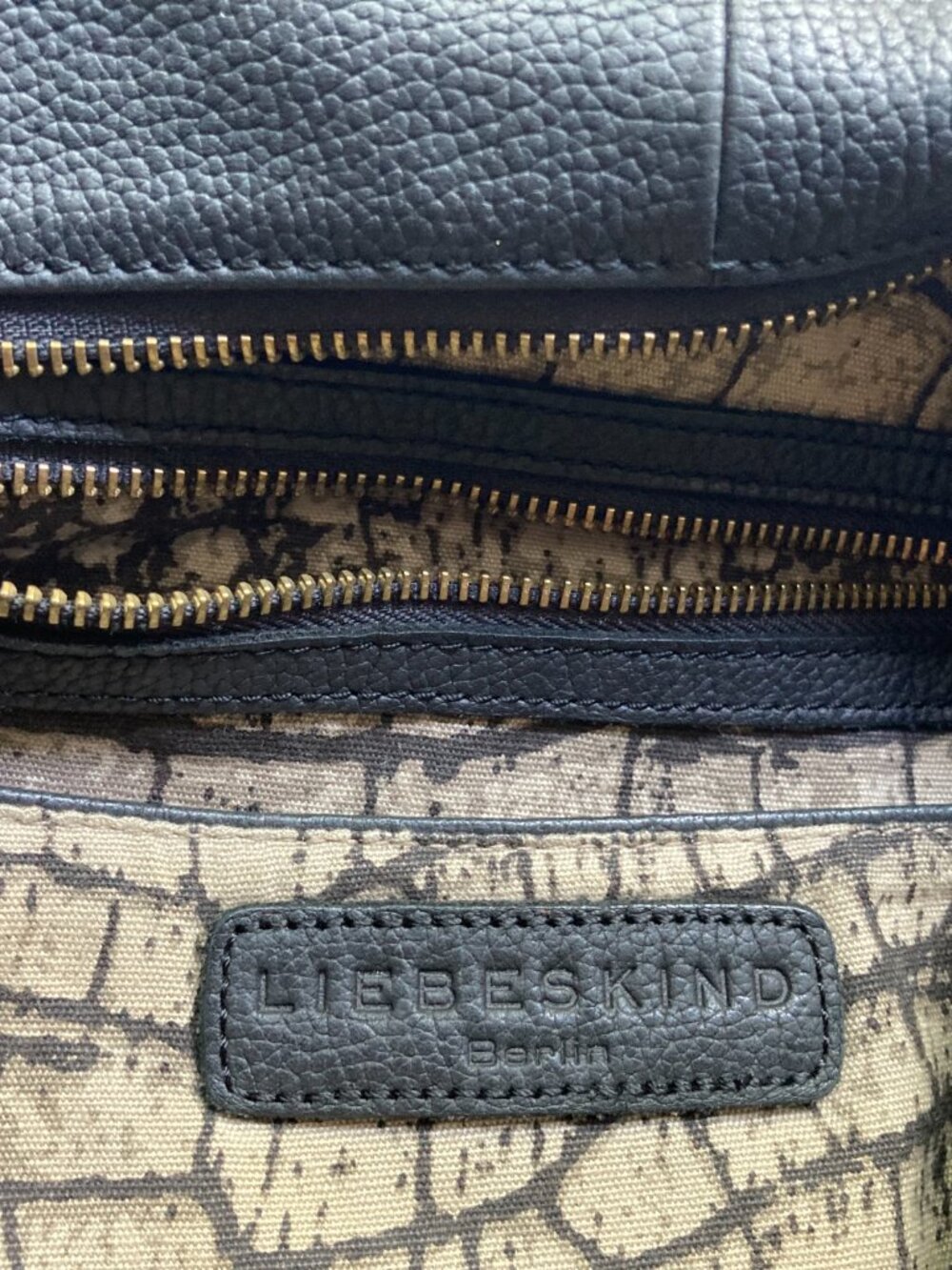 🖤 Liebeskind Berlin Black Pebbled Leather Slouchy Satchel Shoulder Bag 🖤 - Picture 11 of 16